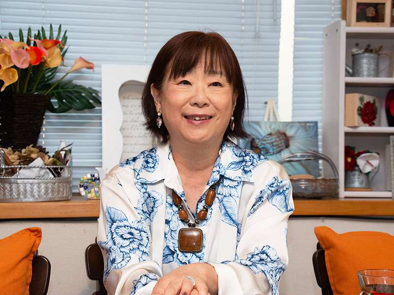 ケアラーに寄り添う山田由美子さん ケアラーに寄り添う山田由美子さん