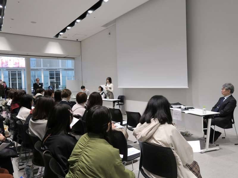 講演会「子どもの輪×田中大介先生　起立性調節障害を当事者から語ろう」​のようす