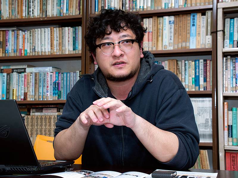 事務局次長の王遠偉さん 事務局次長の王遠偉さん