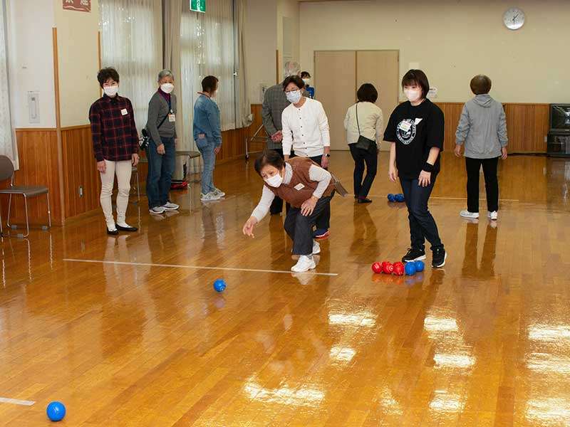 海辺元気づくりサロンの様子この日は、ボッチャを楽しみました!